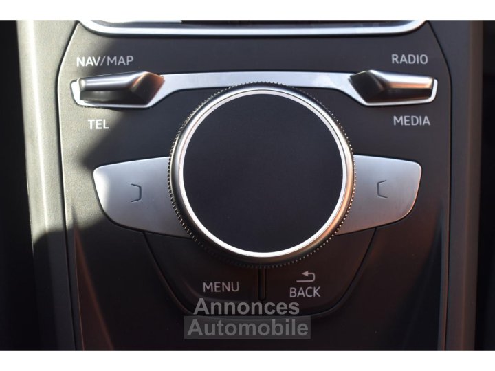 Audi Q2 35 TFSI 150 S tronic 7 S line - 34