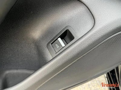 Audi A4 AVANT 20 40 TDI 190 DESIGN S-TRONIC BVA bien &eacute;quip&eacute;   - 35