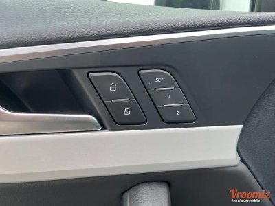 Audi A4 AVANT 20 40 TDI 190 DESIGN S-TRONIC BVA bien &eacute;quip&eacute;   - 37