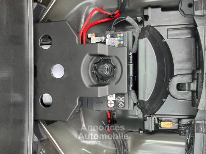 Audi A4 AVANT 20 40 TDI 190 DESIGN S-TRONIC BVA bien &eacute;quip&eacute; - 59