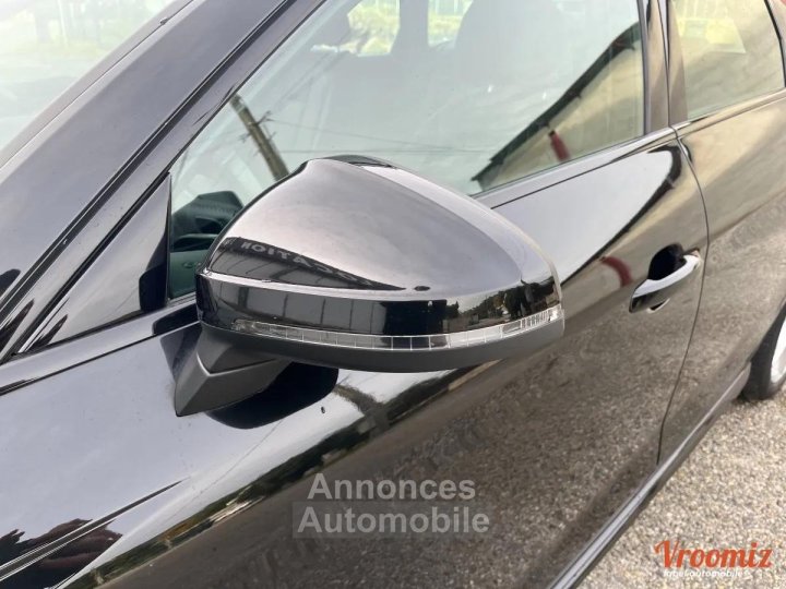 Audi A4 AVANT 20 40 TDI 190 DESIGN S-TRONIC BVA bien &eacute;quip&eacute; - 63