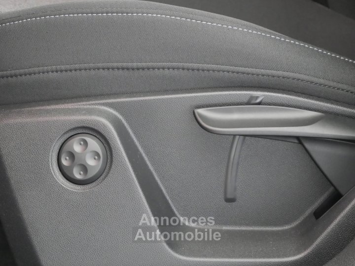 Audi Q2 35 TFSI 150 S tronic 7 Design - 15