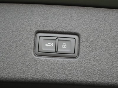 Audi Q5 Sportback 50 TFSIe 299 S tronic 7 Quattro S line   - 17