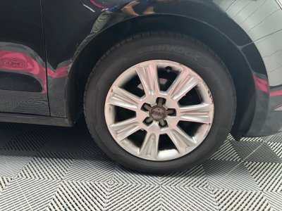 Audi A1 12 TFSI 86 Attraction   - 12