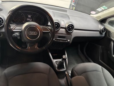 Audi A1 12 TFSI 86 Attraction   - 13