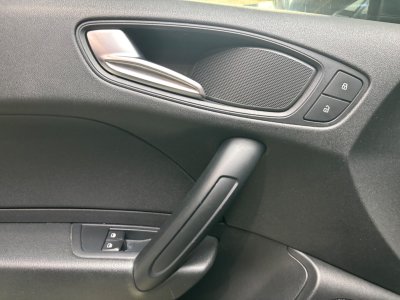 Audi A1 12 TFSI 86 Attraction   - 22