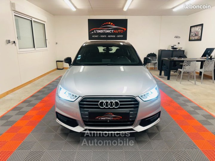 Audi A1 Sportback 14 TDI 90 ch Sline Intérieur - 2