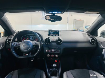 Audi A1 Sportback 14 TDI 90 ch Sline Intérieur   - 4