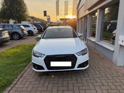 Audi A4 35 TDI 150 CH S-TRONIC S-LINE   - 9