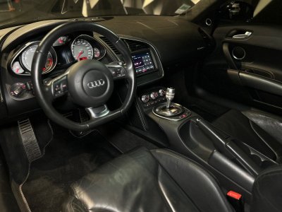 Audi R8 42 V8 FSI 420CH R TRONIC 6   - 11