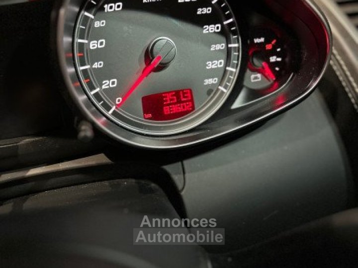 Audi R8 42 V8 FSI 420CH R TRONIC 6 - 19