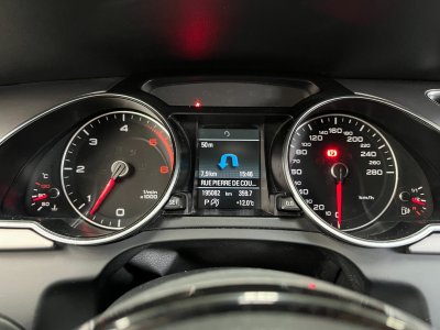 Audi A5 Sportback V6 30 TDI 204 S line - BLUETOOTH - 4 PNEUS NEUFS - REGULATEUR   - 27