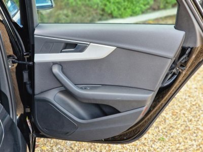 Audi A4 Avant 20 TDI ultra 150 S tronic 7 Design   - 37