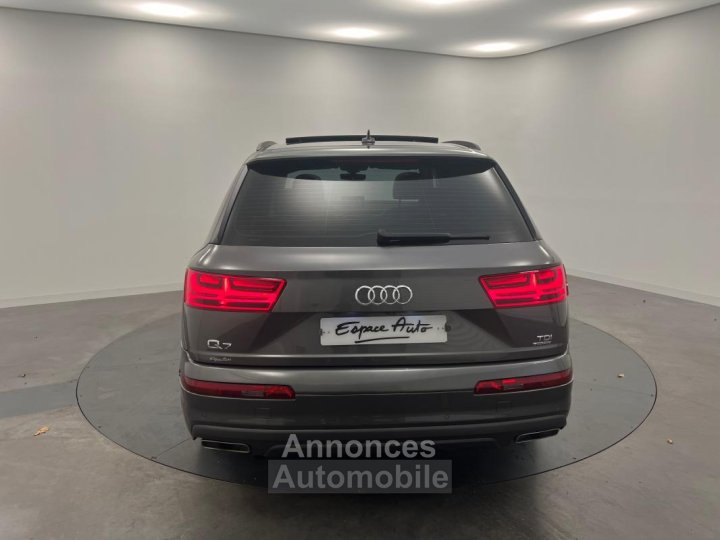 Audi Q7 30 V6 TDI Clean Diesel 272 Tiptronic 8 Quattro 7pl Avus Extended - 4
