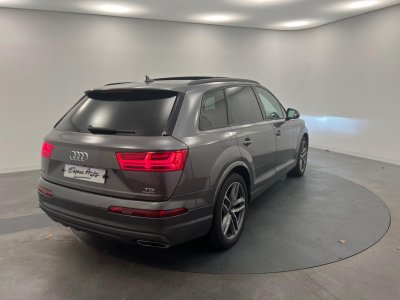 Audi Q7 30 V6 TDI Clean Diesel 272 Tiptronic 8 Quattro 7pl Avus Extended   - 5