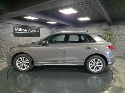 Audi Q3 14 45 TFSI e - 245 - BV S-Tronic 6 S Line   - 2