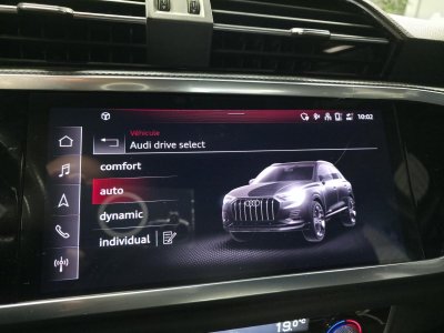 Audi Q3 14 45 TFSI e - 245 - BV S-Tronic 6 S Line   - 21