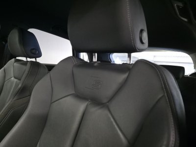 Audi Q3 14 45 TFSI e - 245 - BV S-Tronic 6 S Line   - 37