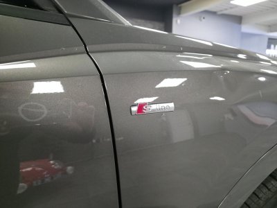 Audi Q3 14 45 TFSI e - 245 - BV S-Tronic 6 S Line   - 44