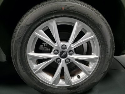 Audi Q3 14 45 TFSI e - 245 - BV S-Tronic 6 S Line   - 50