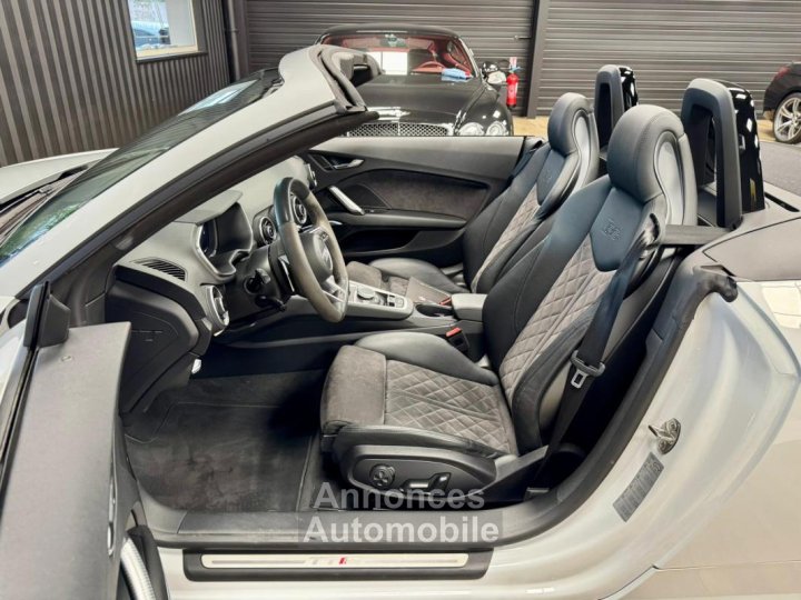 Audi TT RS Roadster III (2) 25 TFSI 400 QUATTRO S tronic 7 - 24