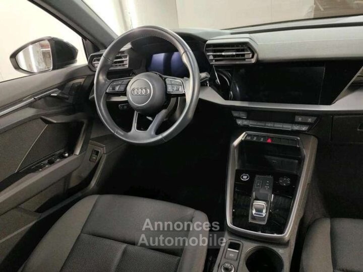 Audi A3 30TFSi Sedan - 7