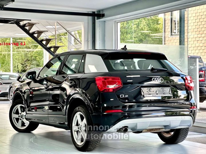 Audi Q2 16 TDi 115cv SPORT - 4