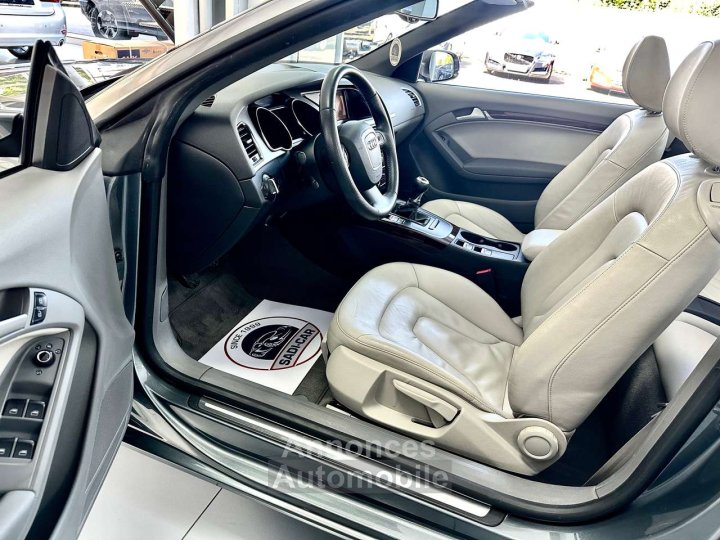 Audi A5 Cabriolet 20 TDi 163cv - 11