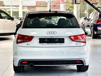 Audi A1 Sportback 16 TDi 90cv Ambition S LINE - 5
