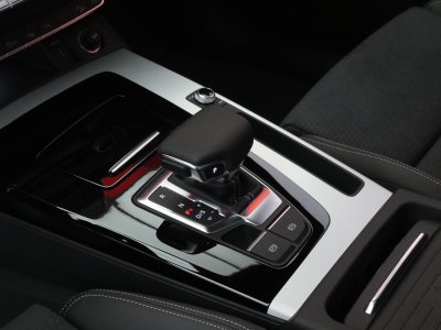 Audi Q5 Sportback 55 TFSIe 367 S tronic 7 Quattro Black Edition   - 16