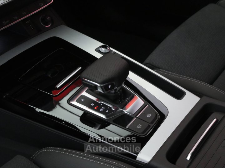Audi Q5 Sportback 55 TFSIe 367 S tronic 7 Quattro Black Edition - 16