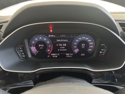 Audi Q3 II 40 TFSI 190ch Design Luxe quattro S tronic 7   - 15