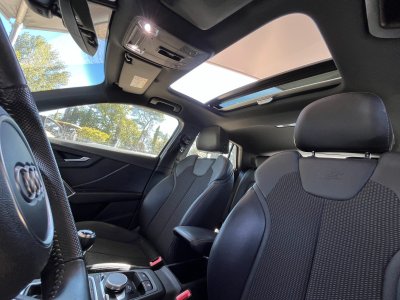 Audi Q2 30 TFSI 116 BVM6 S Line Plus / Toit Ouvrant / Origine France   - 18