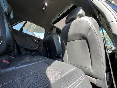 Audi Q2 30 TFSI 116 BVM6 S Line Plus / Toit Ouvrant / Origine France   - 23