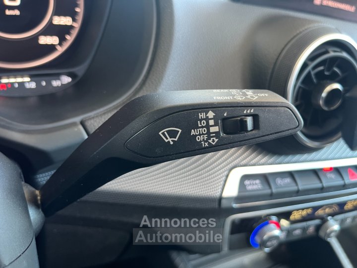 Audi Q2 30 TFSI 116 BVM6 S Line Plus / Toit Ouvrant / Origine France - 31