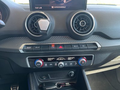 Audi Q2 30 TFSI 116 BVM6 S Line Plus / Toit Ouvrant / Origine France   - 41