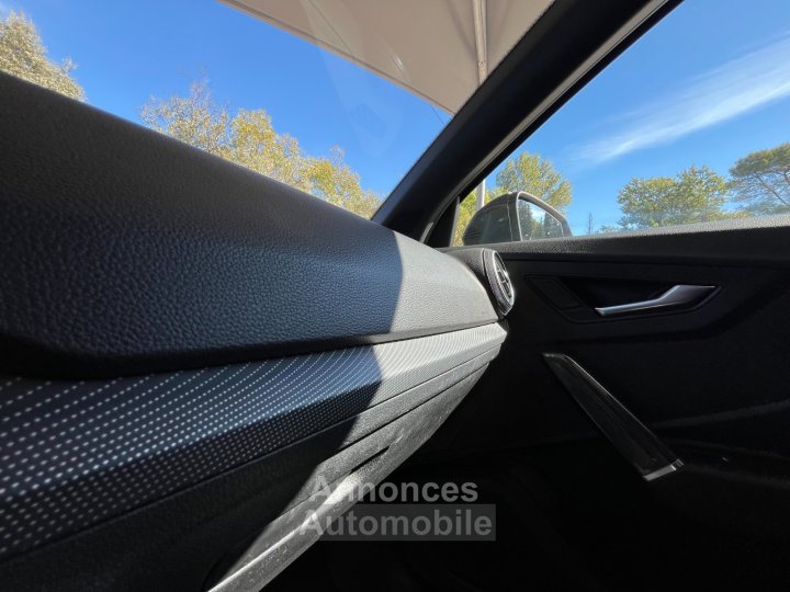 Audi Q2 30 TFSI 116 BVM6 S Line Plus / Toit Ouvrant / Origine France - 42