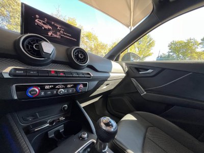 Audi Q2 30 TFSI 116 BVM6 S Line Plus / Toit Ouvrant / Origine France   - 43