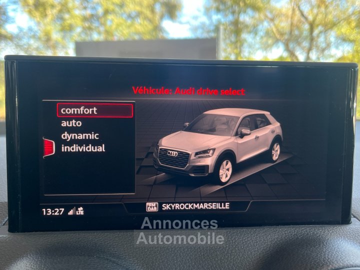 Audi Q2 30 TFSI 116 BVM6 S Line Plus / Toit Ouvrant / Origine France - 45