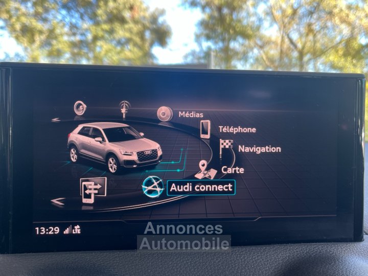 Audi Q2 30 TFSI 116 BVM6 S Line Plus / Toit Ouvrant / Origine France - 51