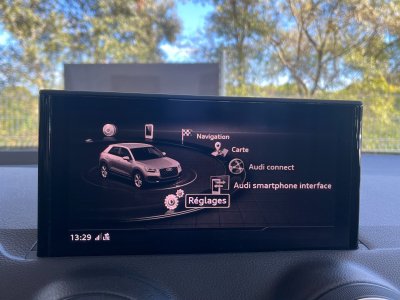 Audi Q2 30 TFSI 116 BVM6 S Line Plus / Toit Ouvrant / Origine France   - 52