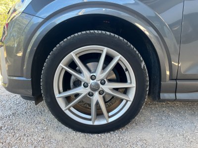 Audi Q2 30 TFSI 116 BVM6 S Line Plus / Toit Ouvrant / Origine France   - 57