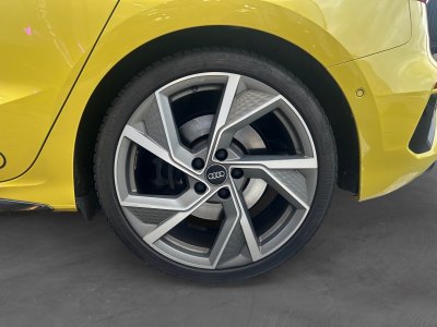 Audi S3 SPORTBACK TFSI 310cv S-tronic 7 Quattro Caméra de Recul Feu Led Jaune Python Yellow Garantie 12 Mois   - 16