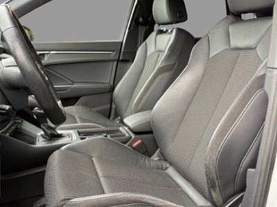 Audi Q3 150 CH S Line Garantie 6 ans Apple Carplay Attelage Hayon Electrique Pack Black Sièges Chauffants LED Volant Méplat Keyless 18P 449-mois   - 4
