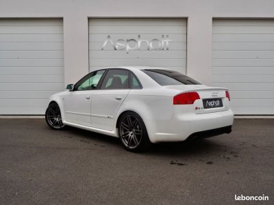 Audi RS4 B7 V8 42L 420cv QUATTRO   - 2