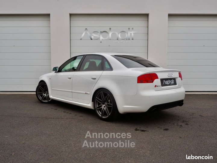 Audi RS4 B7 V8 42L 420cv QUATTRO - 2