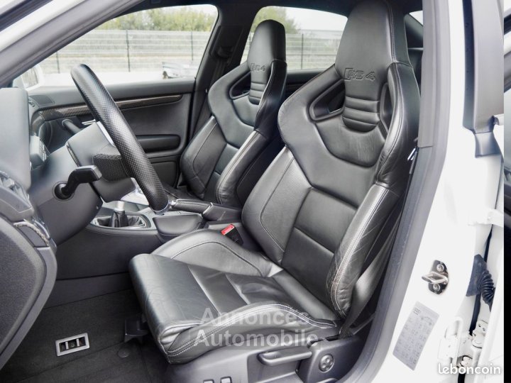 Audi RS4 B7 V8 42L 420cv QUATTRO - 7