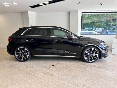 Audi A3 Sportback 35 TDI 150 S tronic 7 Line   - 4