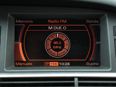 Audi A6 2006 AUDI A6 V6 27   - 24