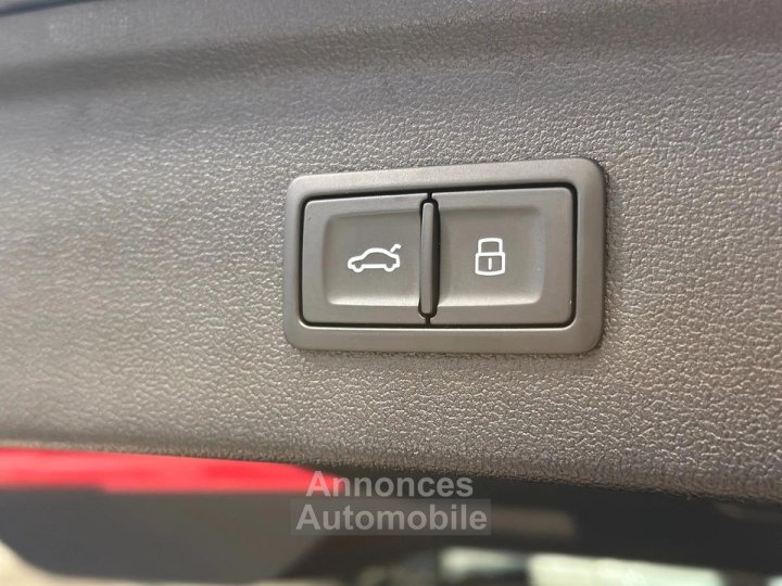 Audi RS3 Quattro 25L TFSI 400 cv / Freins Céramiques / Gris KEMORA - 31